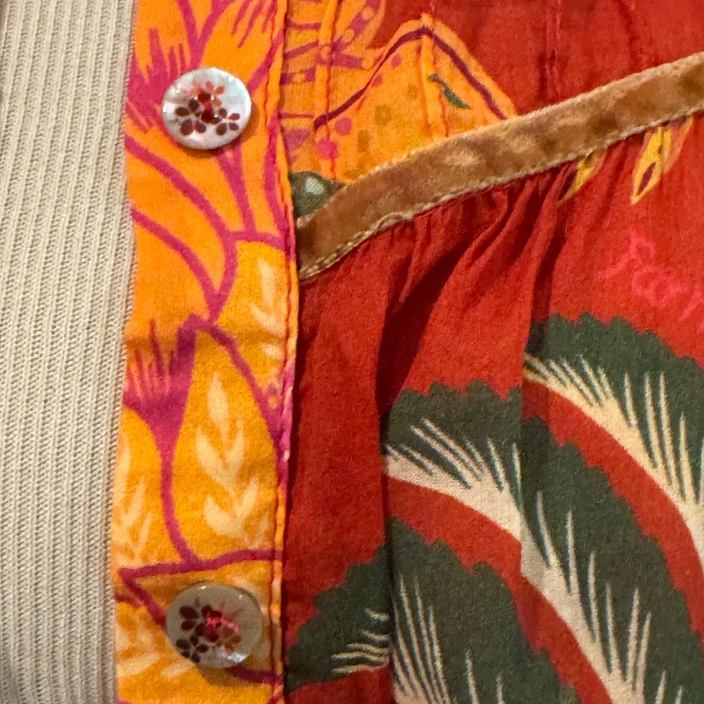 FARM Rio Red Pink Orange Floral Ruffled Button-Front Blouse - Picture 7 of 11